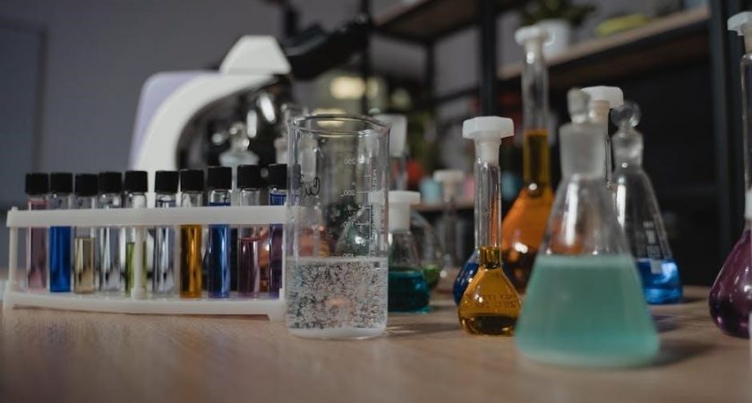 the cartoon guide to chemistry